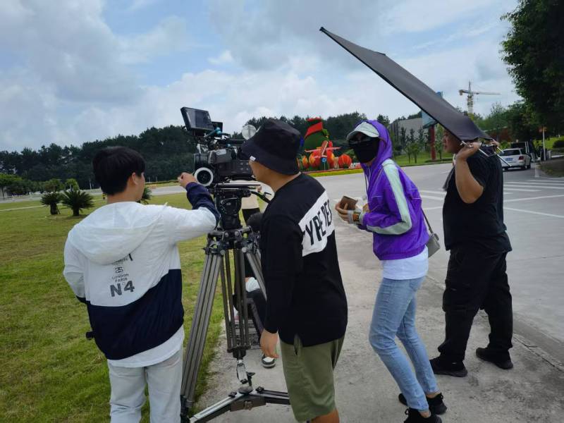 场景赋能，双桥区TVC拍摄打造品牌沉浸式体验