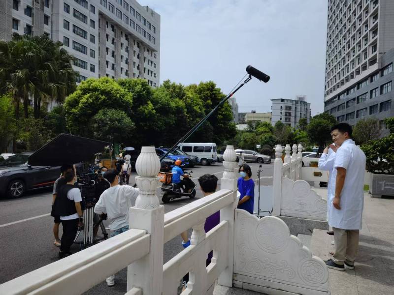 双桥区广告片拍摄公司低成本实现高规格制作的诀窍